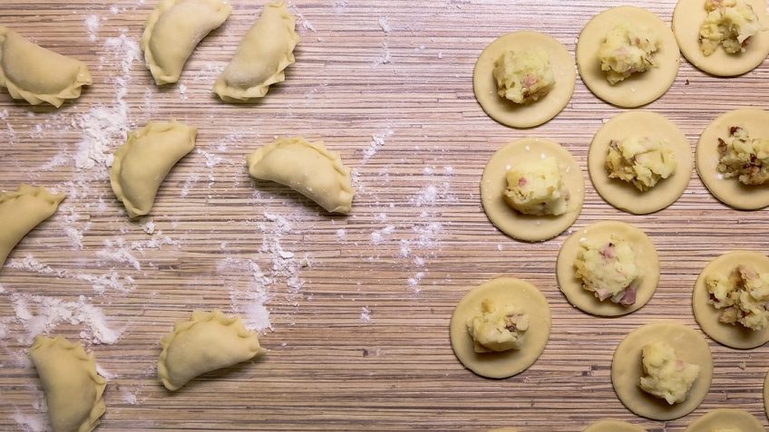 la ce temperatura se coace checul in cuptor electric